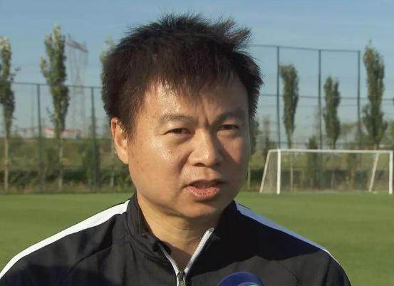 世界杯客户端升级下载-于根伟：教练组满意大家的表现 能理解丛震的铲球